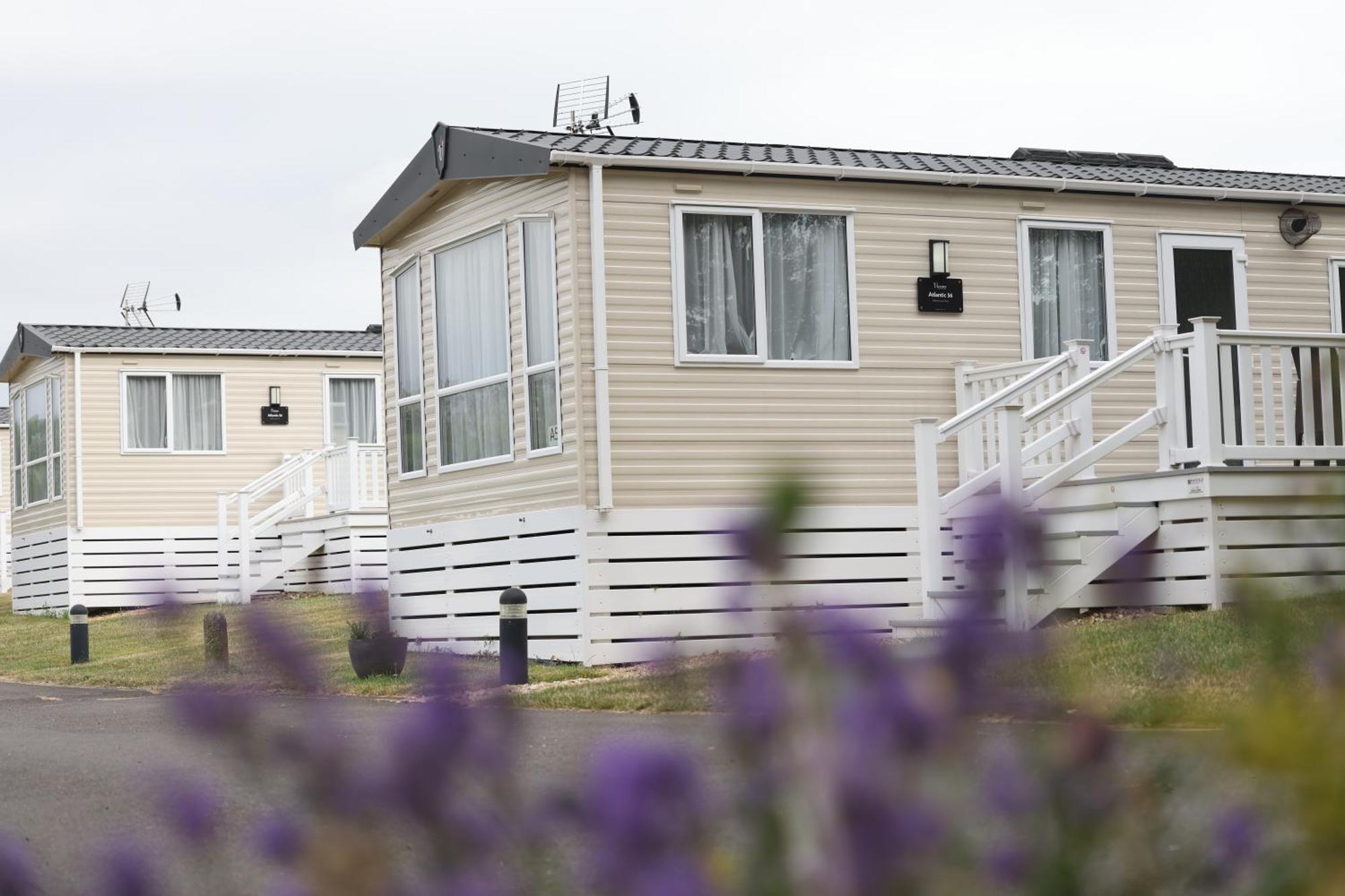 Mercury Yacht Harbour And Holiday Park Bursledon Kültér fotó