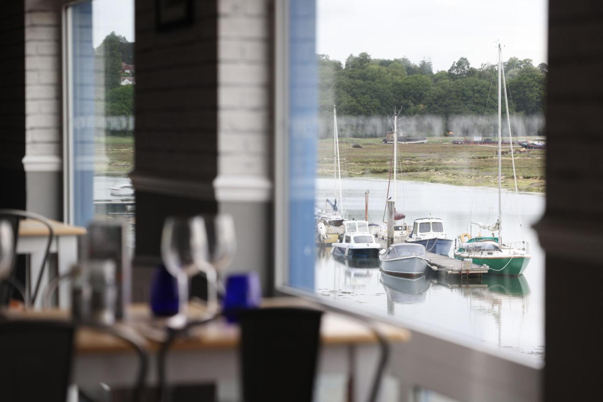 Mercury Yacht Harbour And Holiday Park Bursledon Kültér fotó