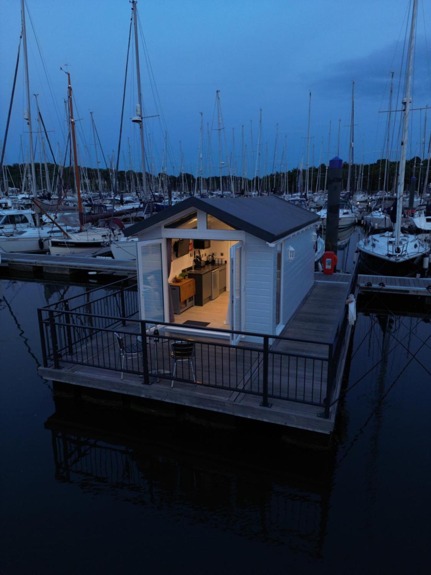Mercury Yacht Harbour And Holiday Park Bursledon Kültér fotó