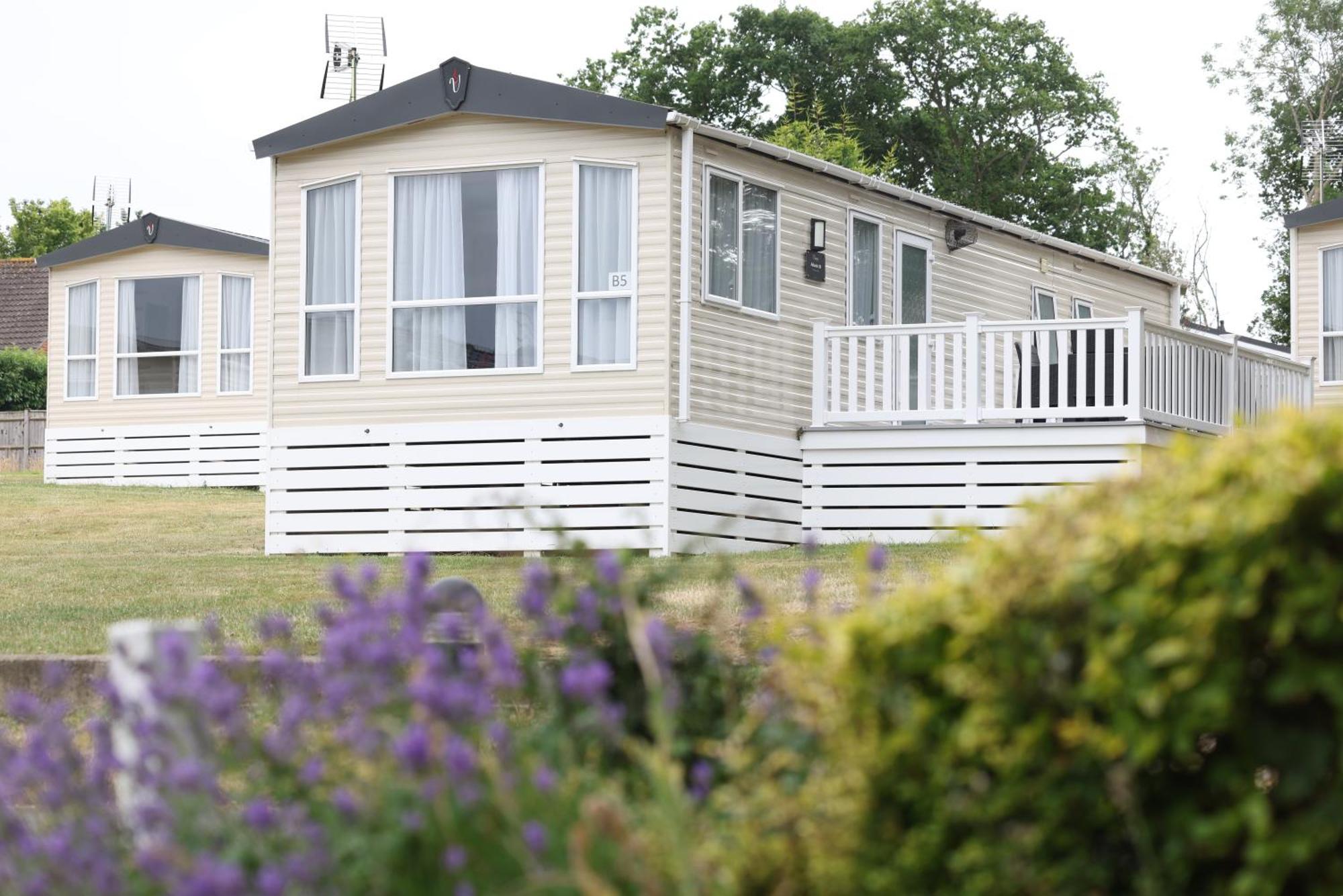 Mercury Yacht Harbour And Holiday Park Bursledon Kültér fotó