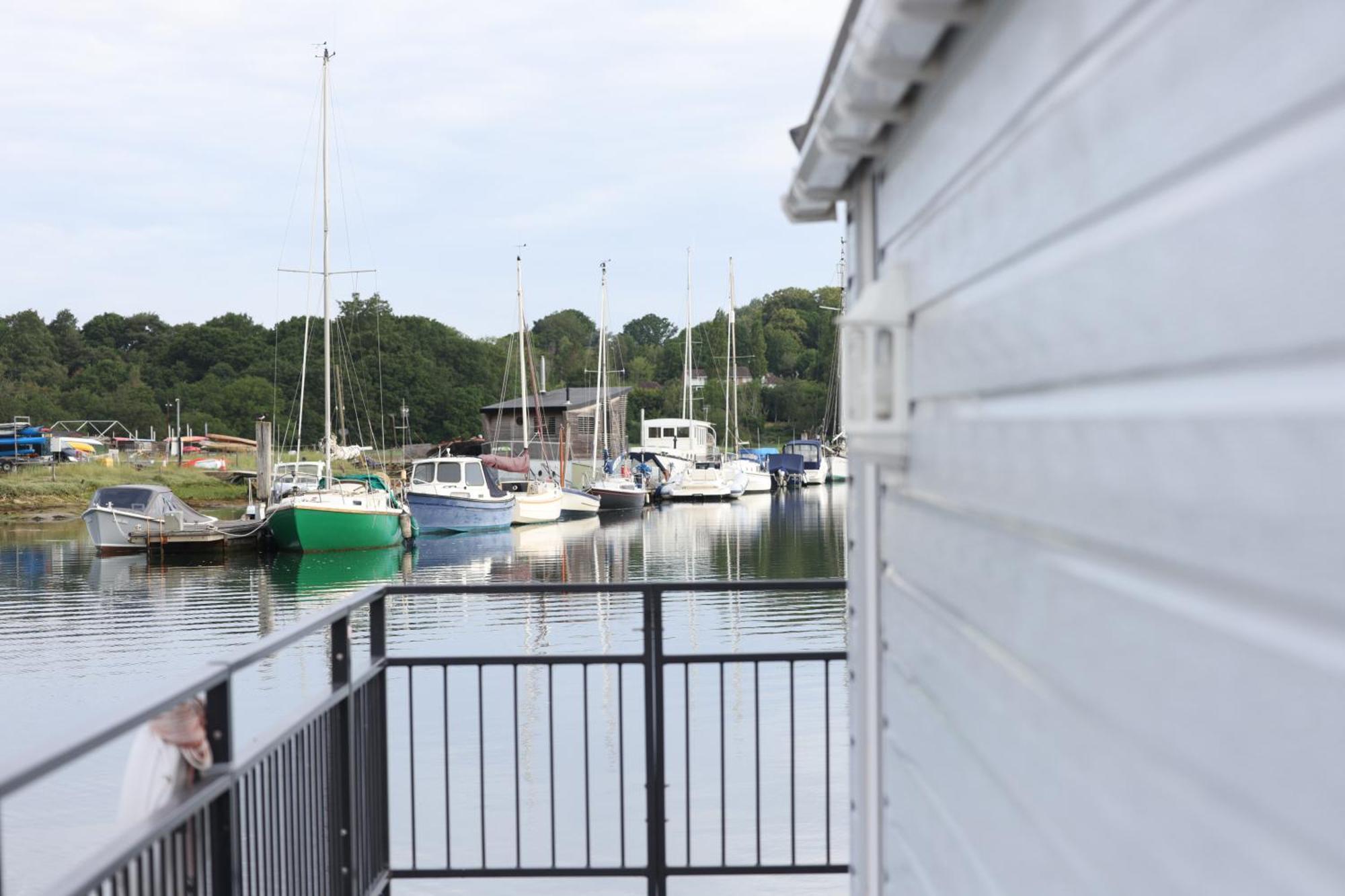 Mercury Yacht Harbour And Holiday Park Bursledon Kültér fotó