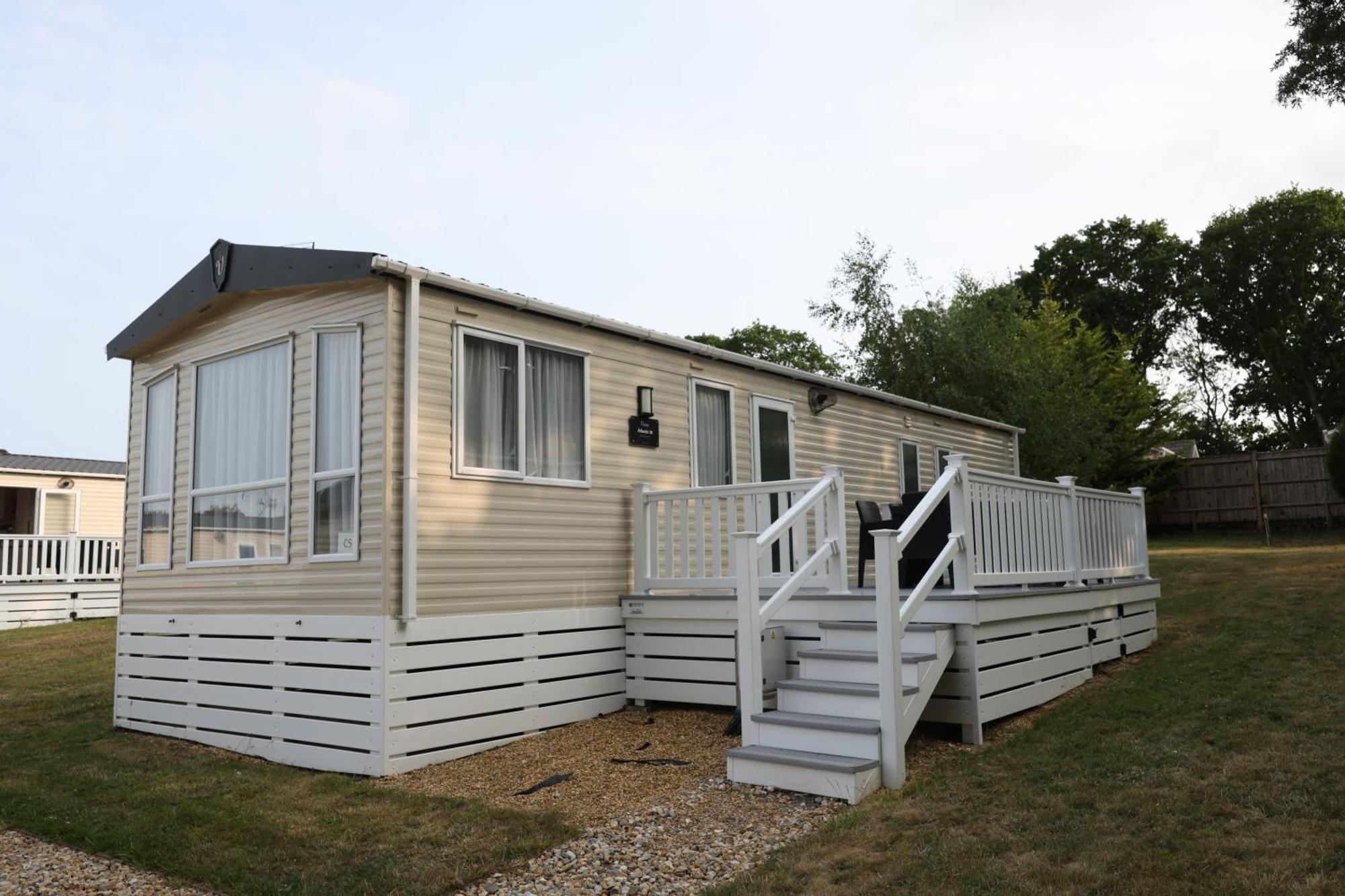 Mercury Yacht Harbour And Holiday Park Bursledon Kültér fotó